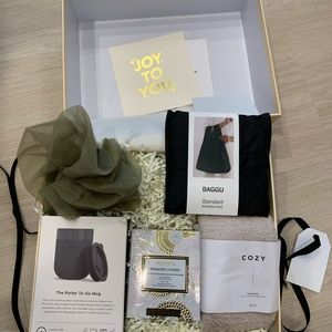 Holiday Gift Box